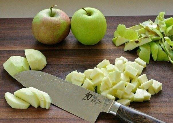 Сказочный яблочный штрудель — десерт для тех, кто придерживается строгой диеты.
