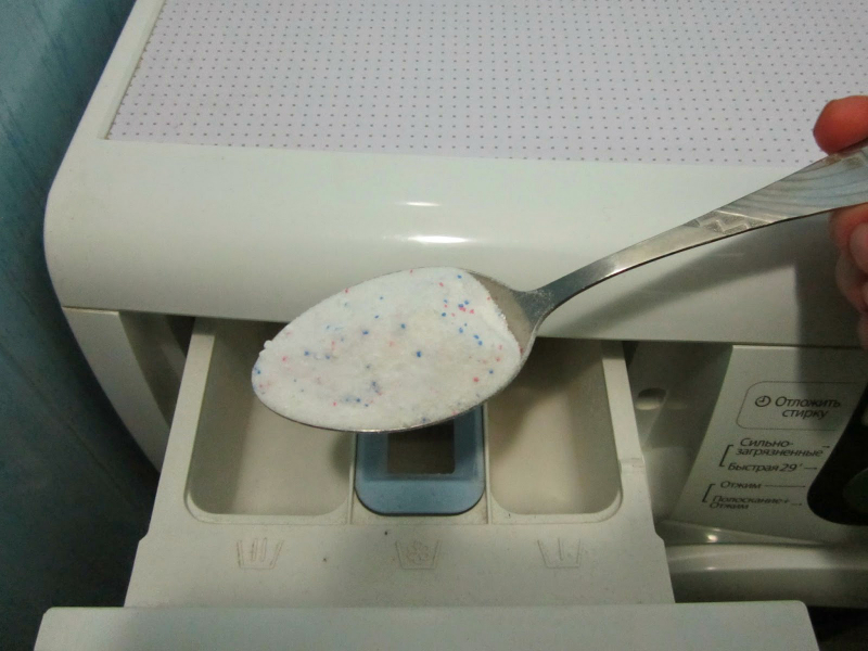 Как быстро проверить качество стирального порошка: простой трюк с неожиданным результатом.